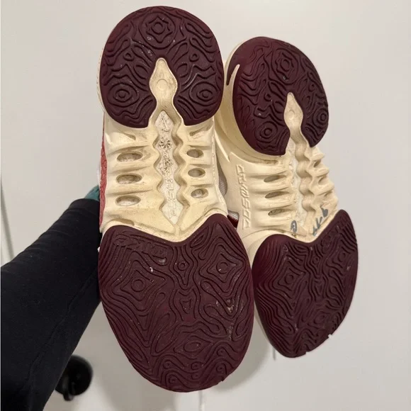 Nike Cosmic Unity 2 Sisterhood Sneakers - Picture 7 of 15